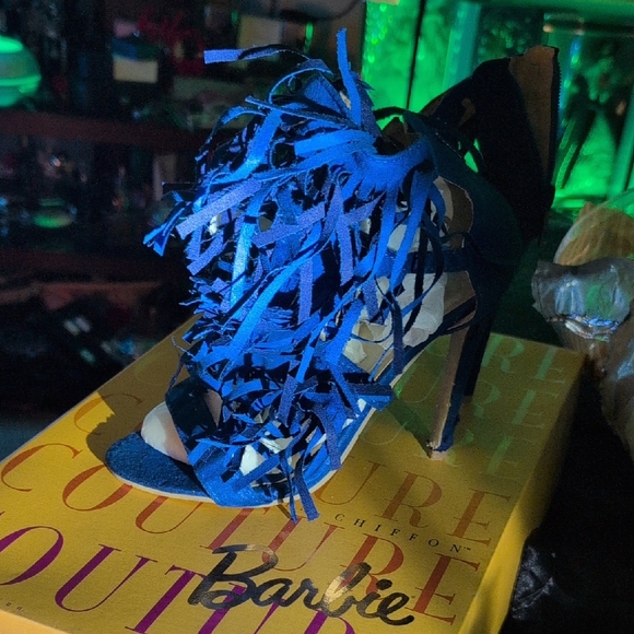 Barbie Vibrant Blue Fringe Heels - Picture 1 of 3